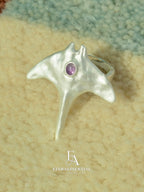 Manta Spirit Amethyst Silver Signet Ring