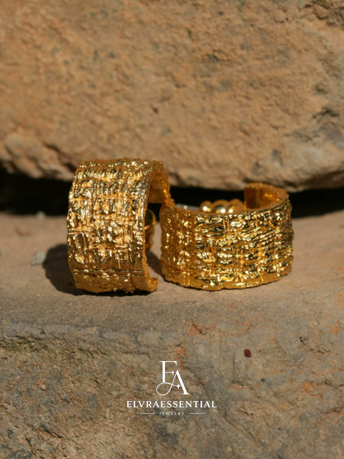 Valletta Atelier Textured Signature Hoops